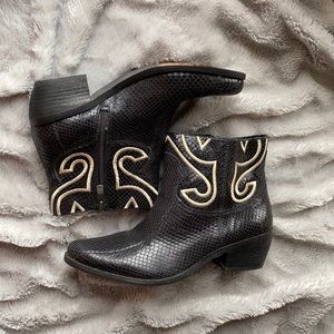 Vince Camuto Boots